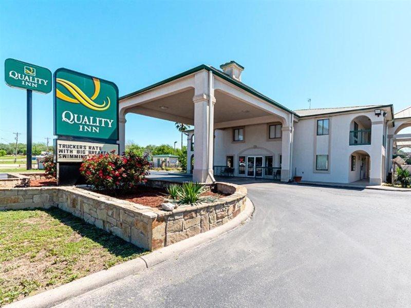 Quality Inn Three Rivers Esterno foto